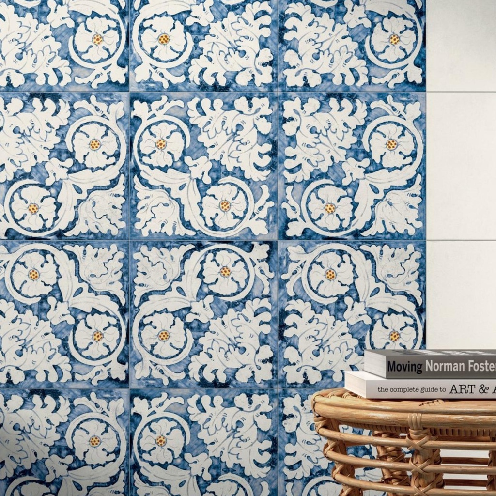 ROMA HUESO MATE 33,3X33,3 1C=1,55M2