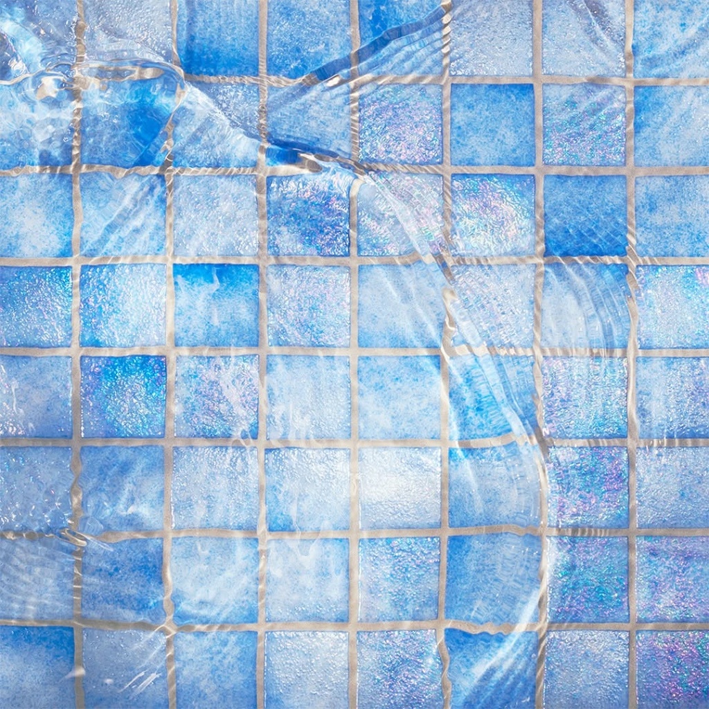 Mosaico De Vidrio En Malla Niebla Mar Brillante 33.33x33.33 cm